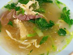 牛肉粉丝汤-小姜锅贴(凤凰街店)