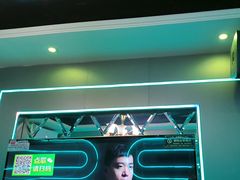 -路边边.炒菜烧烤.音乐餐厅(良乡长虹店)