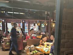 -老牌坊云南鱼豆花火锅(哈西万达店)