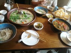 -金孔雀德宏傣味餐馆(魏公村店)
