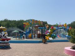 -大连铭湖国际观光牧场