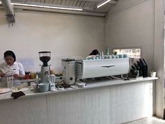 -边渡咖啡烘焙店(昙华林店)