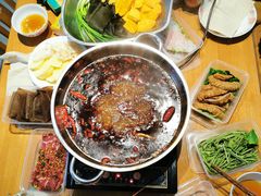 -潮火锅·麻辣牛肉火锅(观音桥方圆·LIVE店)