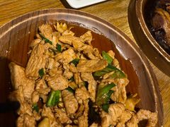 -隔壁老王·家常云南菜(花巷店)