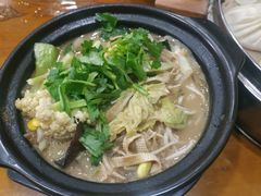 酥肉砂锅-东京包子楼(政七街店)