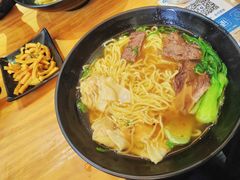 牛腩云吞面-香港久记牛腩云吞面(友好广场店)