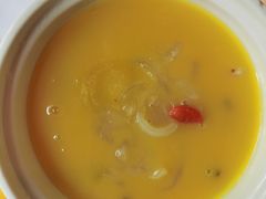 鲍汁鱼唇汤-俏江南·花园戏曲餐厅(881店)