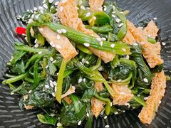 菠菜拌面筋-贯贯吉·清真餐厅(浙江中路店)