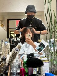 -蓝调造型·烫发·染发