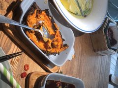 -蜜桃餐厅·伴山(湖滨商业街店)