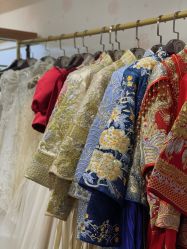 -红馆妆造(中央大街店)