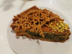 -潮一不贰·法式甜品·生日蛋糕·西式简餐(外滩店)