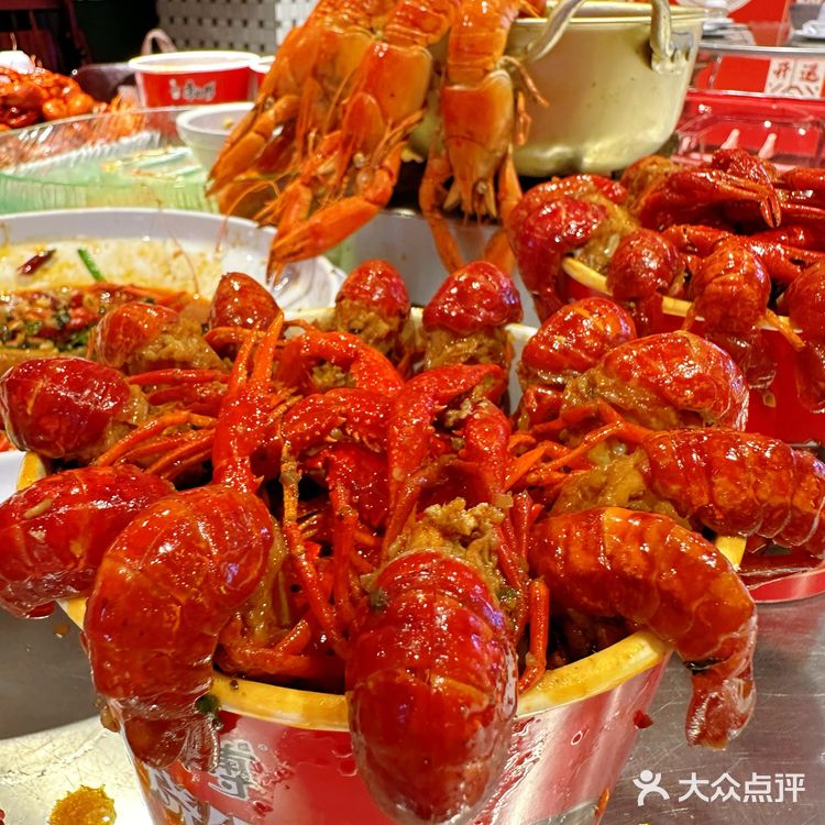 🔵蛮憨憨|我的2️⃣0️⃣2️⃣4️⃣年第一顿小龙虾‼️