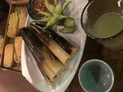手剥竹笋-石屏会馆