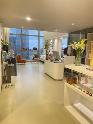 -JNK皮肤管理中心