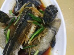 -小辣妹川味海鲜加工店(第一市场椰风巷店)