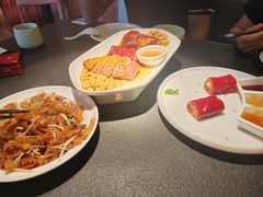 -蝴蝶里·粤菜·点心(滨江龙湖店)