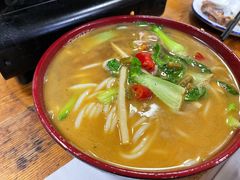 -牛八宝桂林米粉(八里庄店)