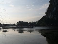 -星湖旅游景区七星岩