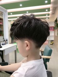 点击看大图 -萌酷专业儿童剪发造型(悦方店)