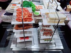 现穿羊肉串-丰茂烤串(六里桥店)