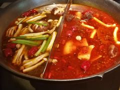 -湊湊火锅·茶憩(新中关购物中心店)