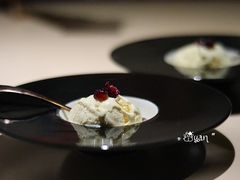 -余欢领鲜火锅(新街口店)