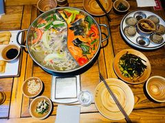 -快活林酸汤鱼鲜品火锅店(甲秀楼店)