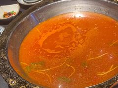 -野山舂·贵州现舂酸汤牛肉(东山店)