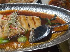 -东口码头·烧鸽子·鱼头泡饼·地方菜(金鹰悦城店)