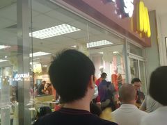 门面-麦当劳(新城市广场店)