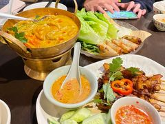 -大头虾越式风味餐厅(光明广场店)