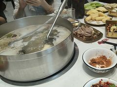 -刘少华贵州小黄牛·鲜牛肉火锅(总店)