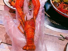 -虾弄弄海派小龙虾·牛羊蝎子火锅
