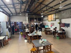 大堂-正宗杨记普洱酸醋米线(总店)