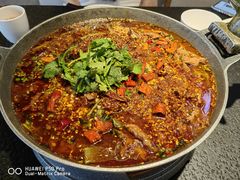 -万重锦·人文川菜馆(骡马市店)