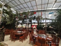 -北镇龙岗子生态园