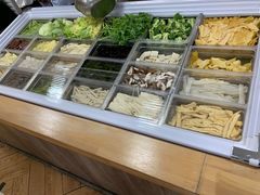 自助取餐区-拿渡·水煮鱼麻辣香锅(王府井奥莱·香江小镇店)