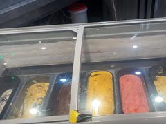 -遇上西雅图多融合海鲜自助餐厅(中房金谊广场店)