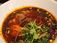 -李与白包子铺(桐梓林店)