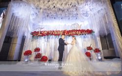 点击看大图 -艾米丽婚纱礼服