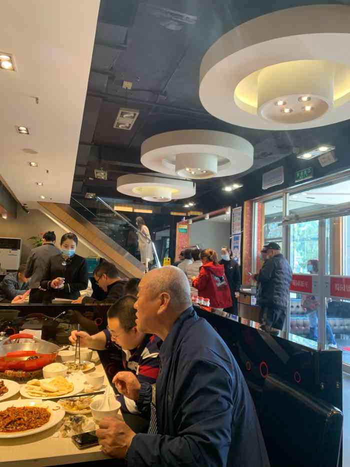 正兴蜀园(松园路店)-"我是05级的法大人了!现在的蜀圆,即没保.