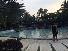 -三亚湾海居铂尔曼度假酒店