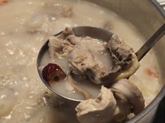 -煲王粤菜餐厅(中侨中心店)