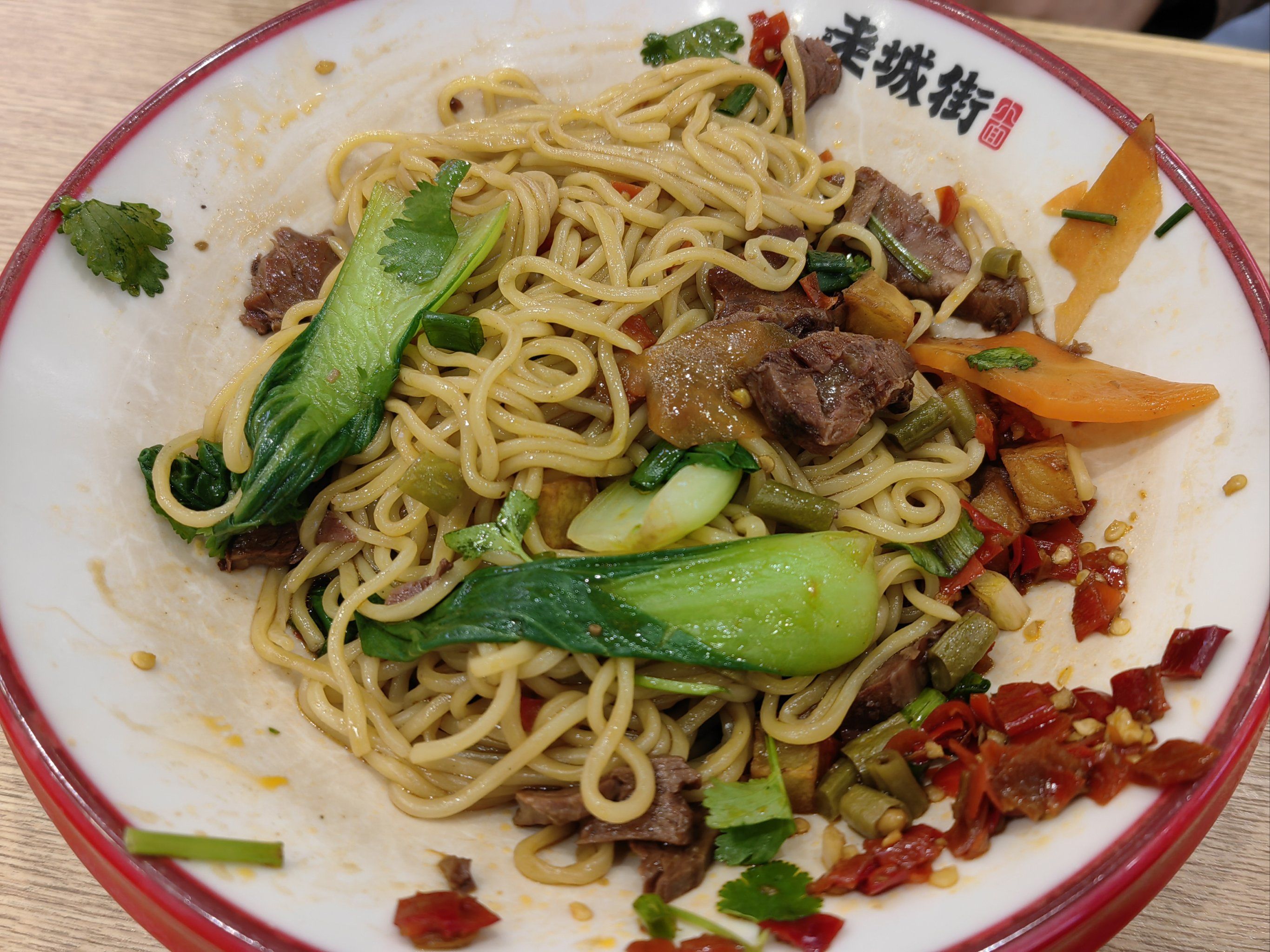 真是太好吃啦!剁椒牛肉面也非常