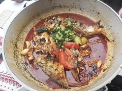 -刘姐啤酒鱼民族演艺餐厅(西街总店)