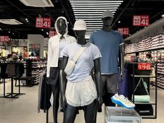 -百联奥特莱斯广场(武汉盘龙店)