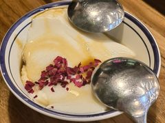 -云阿蛮云南生烫牛肉米线(奉贤路店)