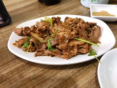 传统烤羊肉-炙热童年·老北京炙子烤肉(南锣鼓巷店)