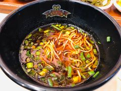 -乡党臊子面(丰庆公园店)